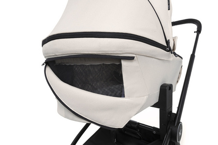 Muuvo Quick 4.0 Wózek Głęboko-Spacerowy Classic Black + Cybex Aton B2 i-Size Fotelik Samochodowy 0-13kg + Baza One Volcano Black