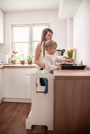 Baby Wood Slim M Kitchen Helper Biały