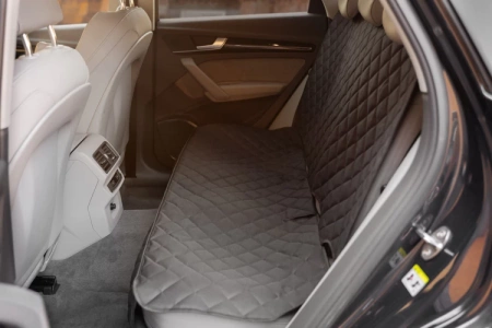 Caretero Mata Ochronna Samochodowa Pikowana