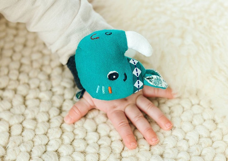 LILLIPUTIENS Grzechotka na rękę Nosorożec Marius z szeleszczącą folią ECO 0 m+