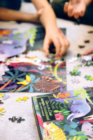 USZKODZONE OPAKOWANIE Mudpuppy Puzzle rodzinne świecące w ciemności Ocean 500 elementów 8+