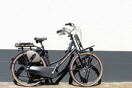 Bobike Junior Plus Fotelik Rowerowy na Tył do 35 kg Urban Black