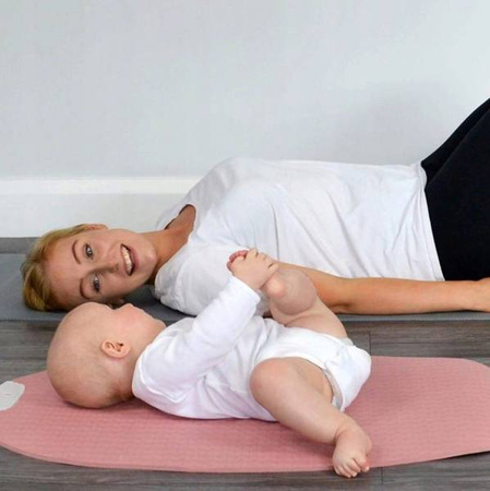 Shnuggle Yoga Mata do Zabawy Pink