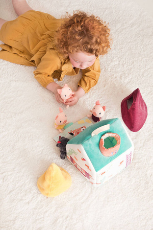 LILLIPUTIENS Zestaw 3 domków dla świnek i wilka 18 m+
