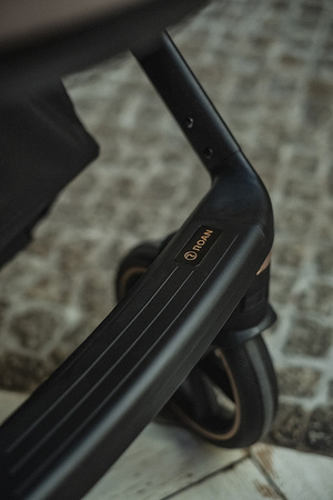 Roan Ivi 2.0 Vintage Wózek Głęboko-Spacerowy Marzipan + Cybex Aton B2 i-Size Fotelik Samochodowy 0-13kg + Baza One Volcano Black