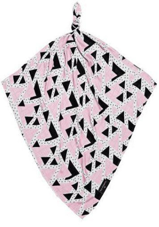 Pieluszka Bambusowa 75x75 Trójkąty Różowe